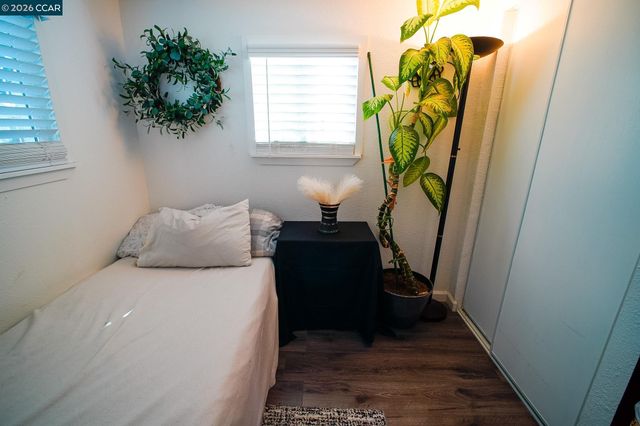 3875 Castro Valley Blvd 32, Castro Valley, CA 94546