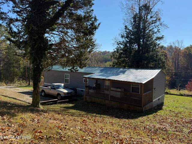 673 Reagan Valley Rd, Tellico Plains, TN 37385
