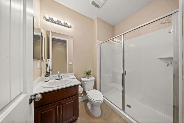 1413 Greenbrier Rd, West Sacramento, CA 95691