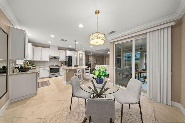 1413 Greenbrier Rd, West Sacramento, CA 95691