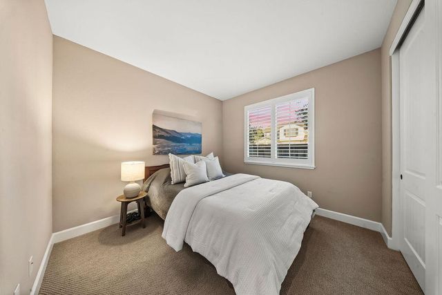 1413 Greenbrier Rd, West Sacramento, CA 95691