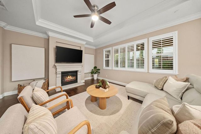 1413 Greenbrier Rd, West Sacramento, CA 95691