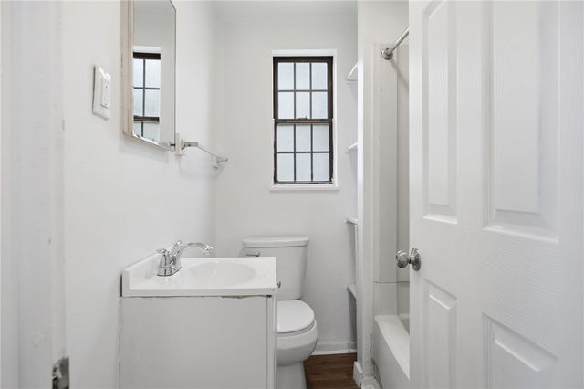 2906 Chester St, Mckeesport, PA 15132