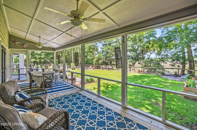 70 Dolphin Point Drive, Beaufort, SC 29907