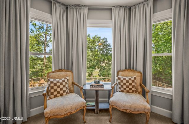 70 Dolphin Point Drive, Beaufort, SC 29907