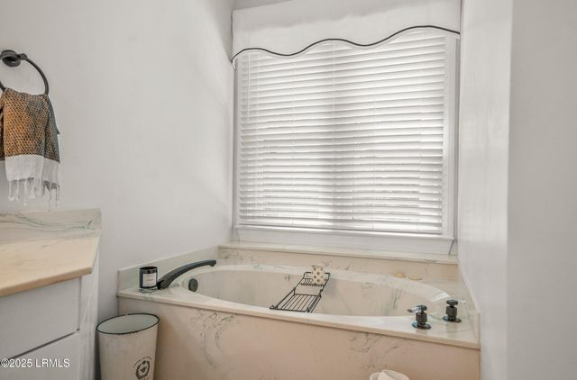 70 Dolphin Point Drive, Beaufort, SC 29907