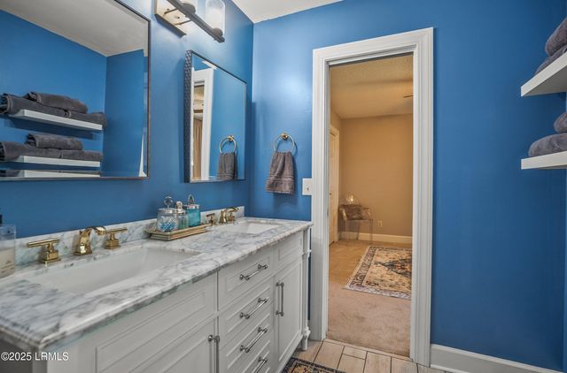 70 Dolphin Point Drive, Beaufort, SC 29907