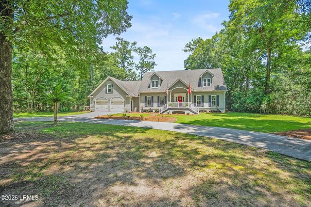 70 Dolphin Point Drive, Beaufort, SC 29907