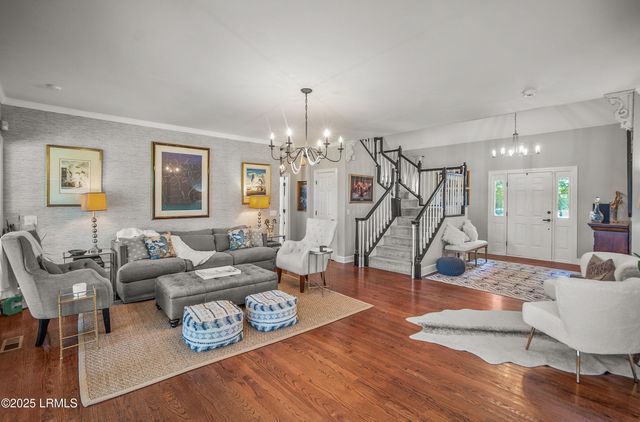 70 Dolphin Point Drive, Beaufort, SC 29907