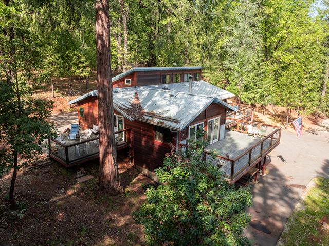 12081 Robust Way, Nevada City, CA 95959
