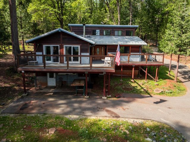 12081 Robust Way, Nevada City, CA 95959