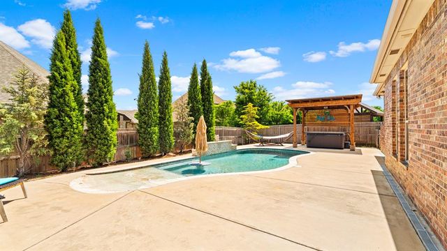 4311 Moorgate Drive, Norman, OK 73072