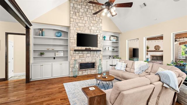 4311 Moorgate Drive, Norman, OK 73072