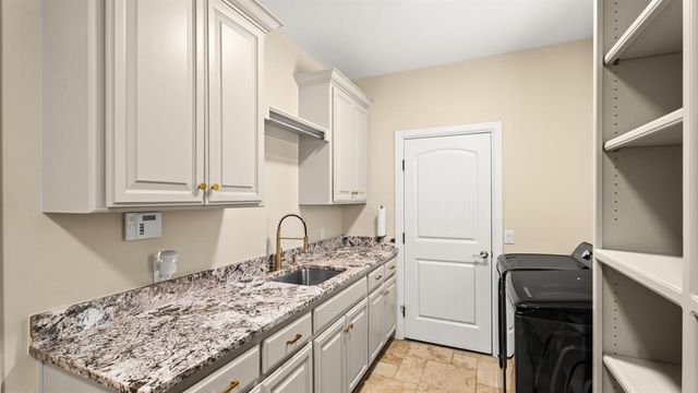 4311 Moorgate Drive, Norman, OK 73072