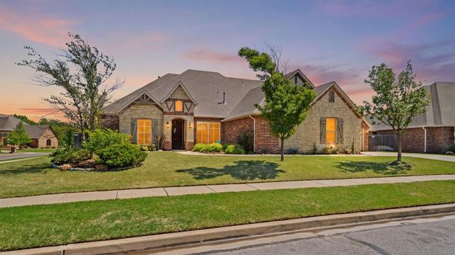 4311 Moorgate Drive, Norman, OK 73072