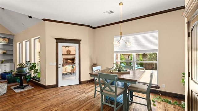 4311 Moorgate Drive, Norman, OK 73072