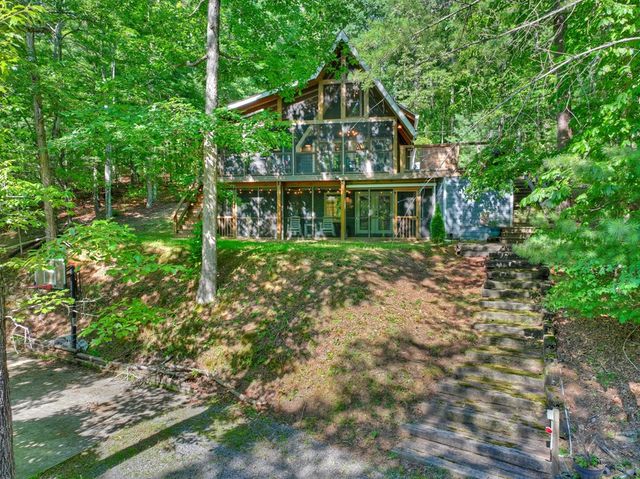 118 Tilley Bend Trail, Blue Ridge, GA 30513