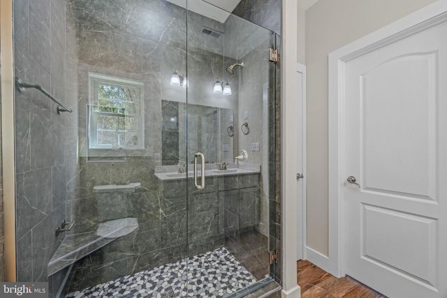 78 QUICKSILVER CT, Martinsburg, WV 25404