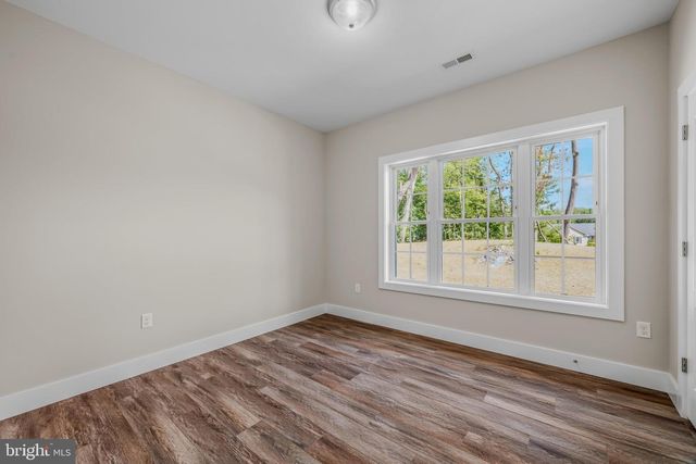 78 QUICKSILVER CT, Martinsburg, WV 25404