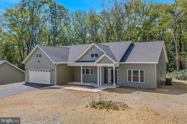 78 QUICKSILVER CT, Martinsburg, WV 25404