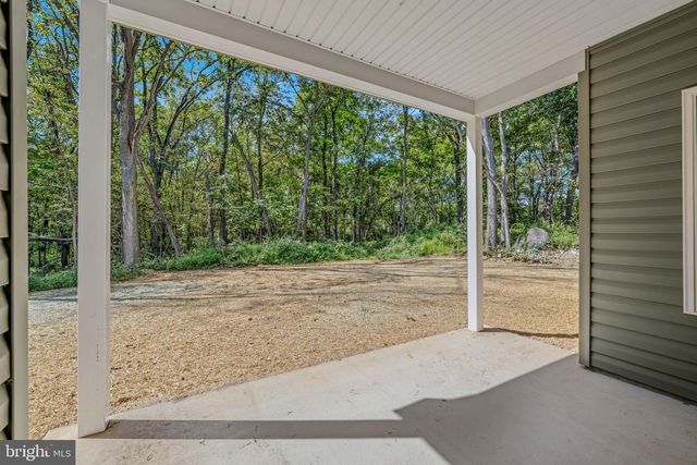 78 QUICKSILVER CT, Martinsburg, WV 25404