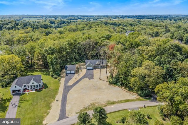 78 QUICKSILVER CT, Martinsburg, WV 25404