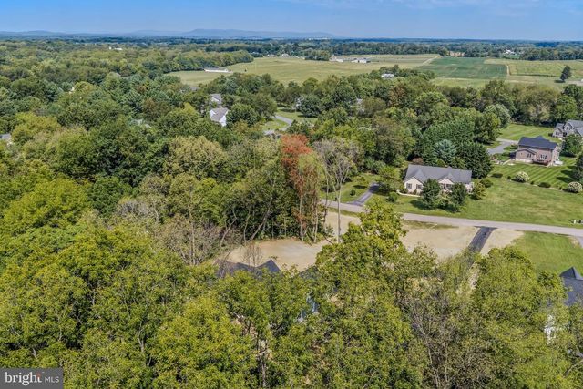 78 QUICKSILVER CT, Martinsburg, WV 25404
