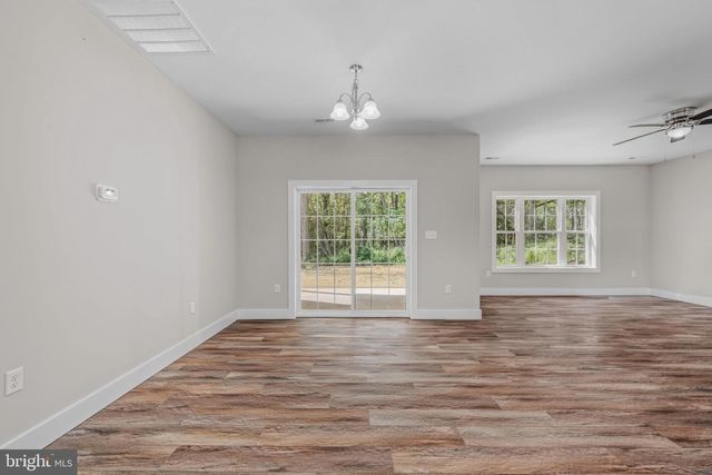 78 QUICKSILVER CT, Martinsburg, WV 25404