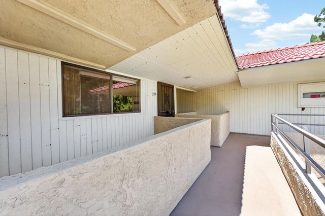2812 N Auburn Court 210, Palm Springs, CA 92262