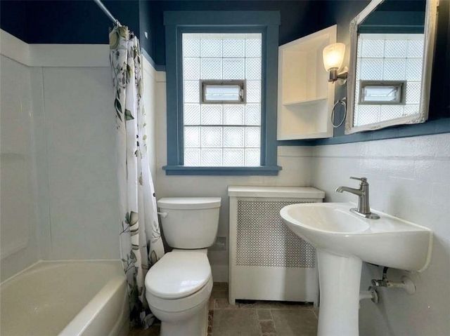 7239 Princeton Pl, Swissvale, PA 15218