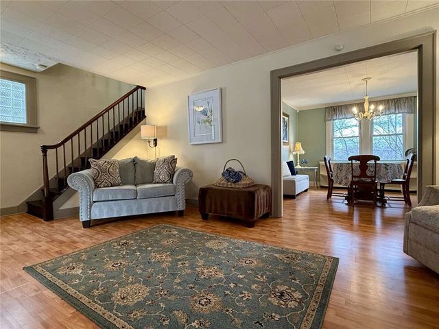 7239 Princeton Pl, Swissvale, PA 15218