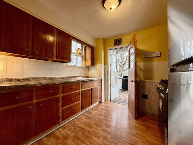 7239 Princeton Pl, Swissvale, PA 15218