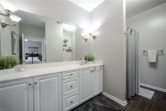 1084 Grace Hill DR, Virginia Beach, VA 23455