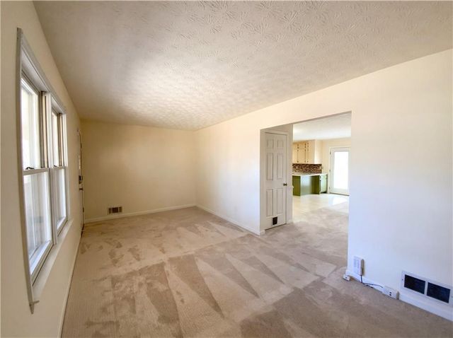 75 Christie Court, Stockbridge, GA 30281