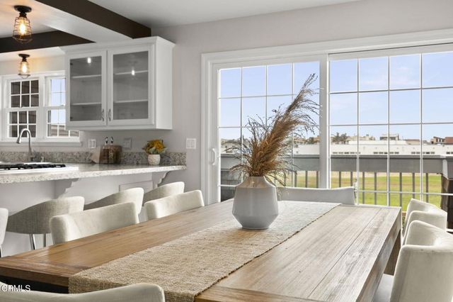 2835 Harbor Boulevard, Oxnard, CA 93035
