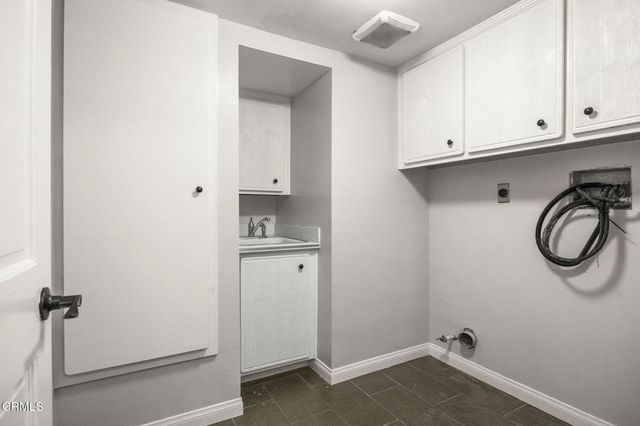 2835 Harbor Boulevard, Oxnard, CA 93035