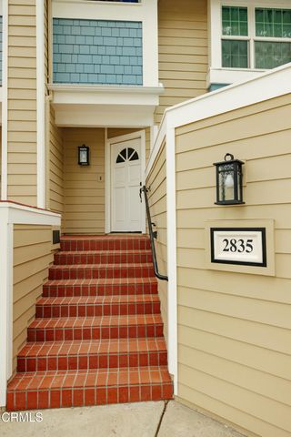 2835 Harbor Boulevard, Oxnard, CA 93035