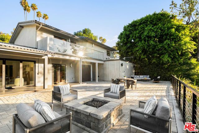 18065 Boris Drive, Los Angeles, CA 91316