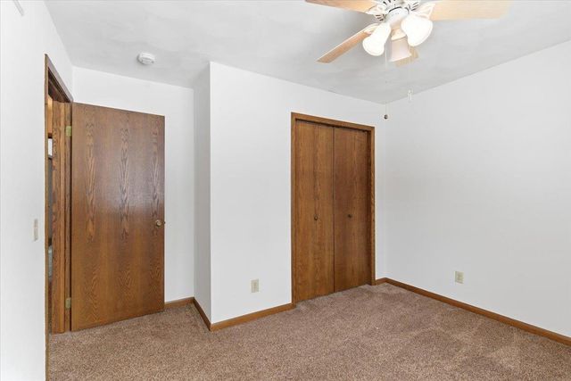 2 W Spyglass Court, Madison, WI 53717