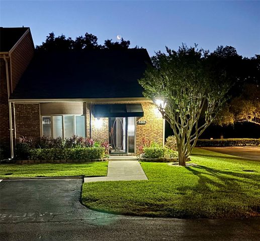 5301 BRADBURY COURT, Tampa, FL 33624