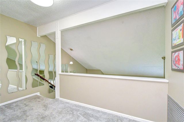 5301 BRADBURY COURT, Tampa, FL 33624
