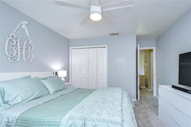5301 BRADBURY COURT, Tampa, FL 33624