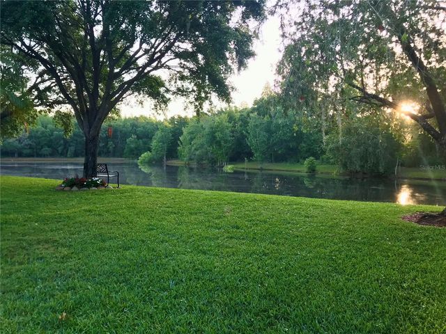5301 BRADBURY COURT, Tampa, FL 33624