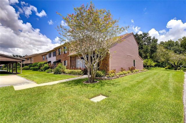5301 BRADBURY COURT, Tampa, FL 33624