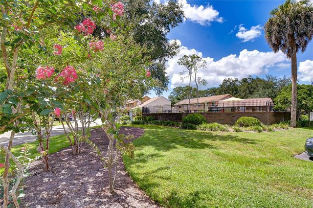 5301 BRADBURY COURT, Tampa, FL 33624