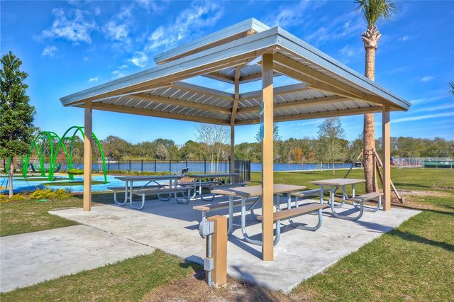 5301 BRADBURY COURT, Tampa, FL 33624
