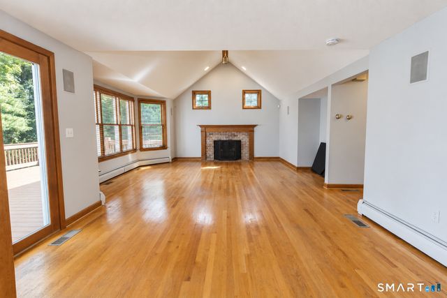 7 Cliffmore Road, West Hartford, CT 06107