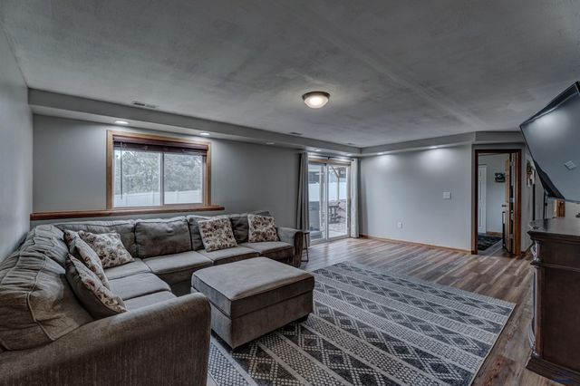 5420 SNOWBERRY LN, Rapid City, SD 57702