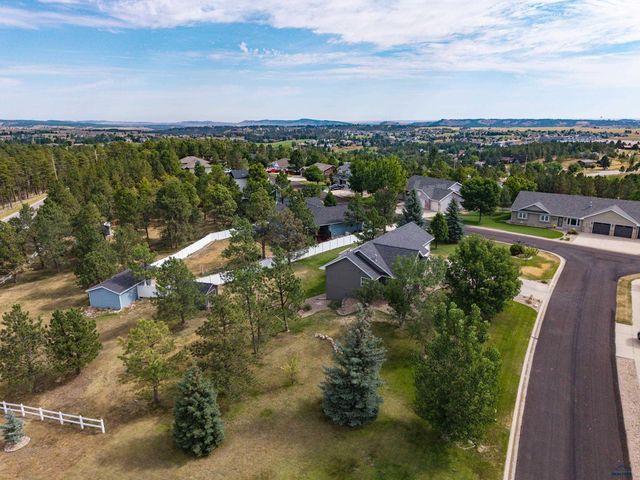 5420 SNOWBERRY LN, Rapid City, SD 57702