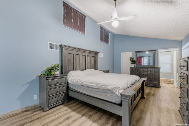 2518 Ridge Leaf, San Antonio, TX 78251